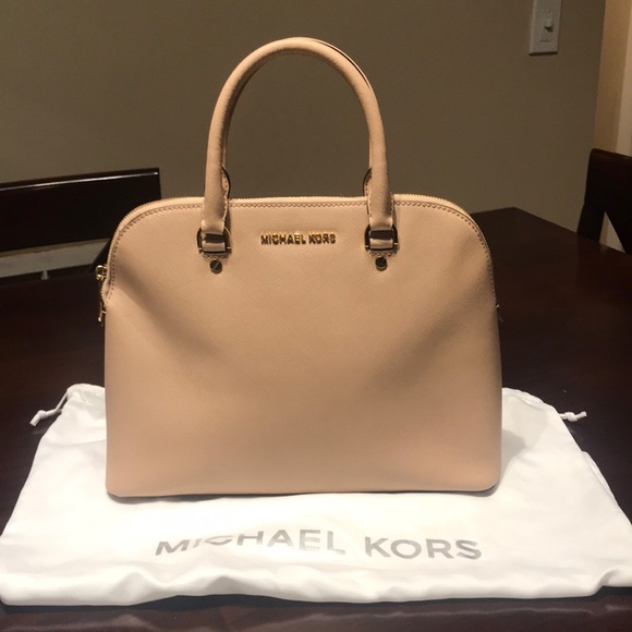 Michael Kors Handbags - Michael Kors Cindy Dome Satchel Blush